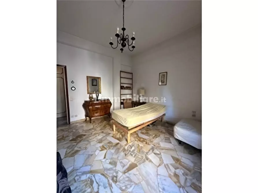 Immagine 12 di Appartamento in vendita  a Scandicci