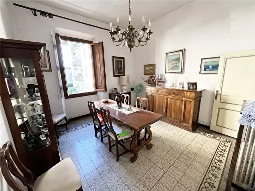 Immagine 2 di Appartamento in vendita  a Firenze