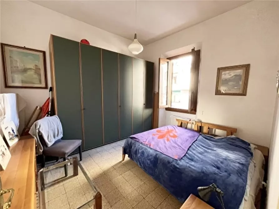 Immagine 13 di Appartamento in vendita  a Firenze