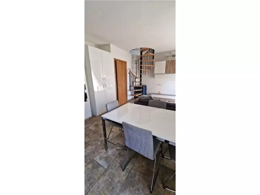 Immagine 8 di Appartamento in vendita  a Firenze