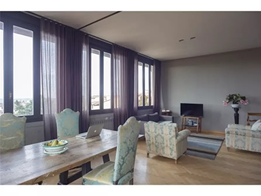 Immagine 6 di Appartamento in vendita  a San Casciano In Val Di Pesa