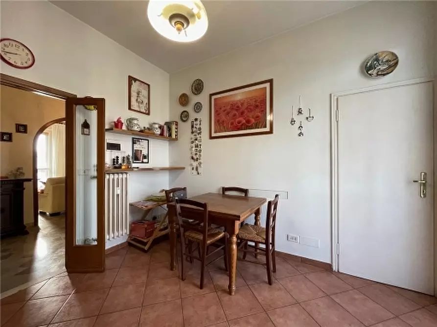 Immagine 21 di Appartamento in vendita  a Firenze