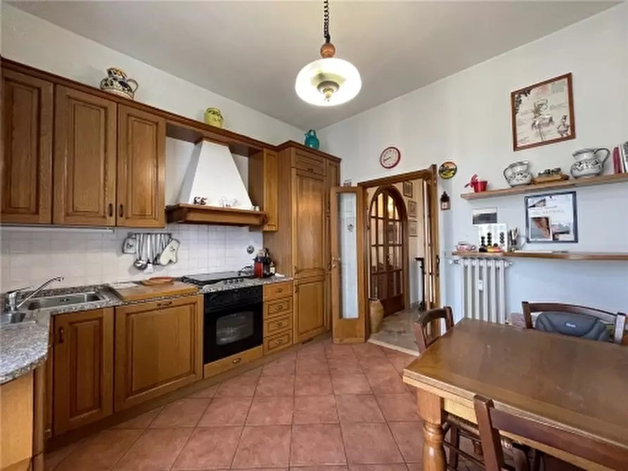 Immagine 22 di Appartamento in vendita  a Firenze