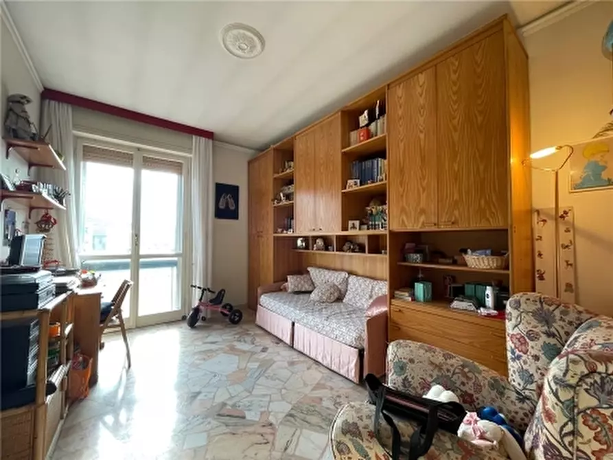 Immagine 31 di Appartamento in vendita  a Firenze