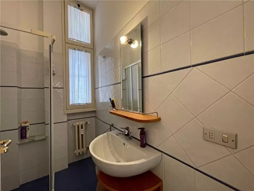 Immagine 41 di Appartamento in vendita  a Firenze