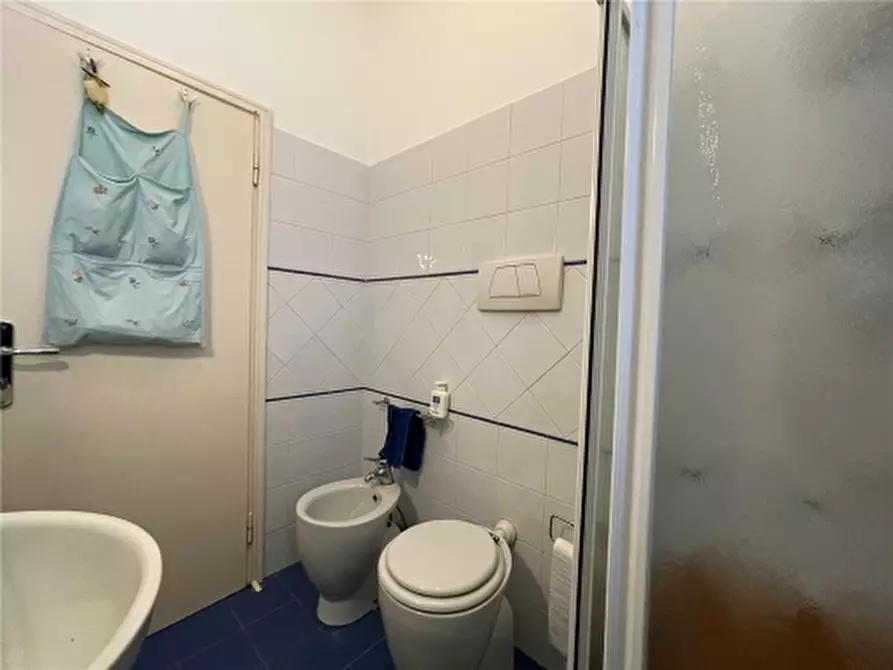 Immagine 43 di Appartamento in vendita  a Firenze