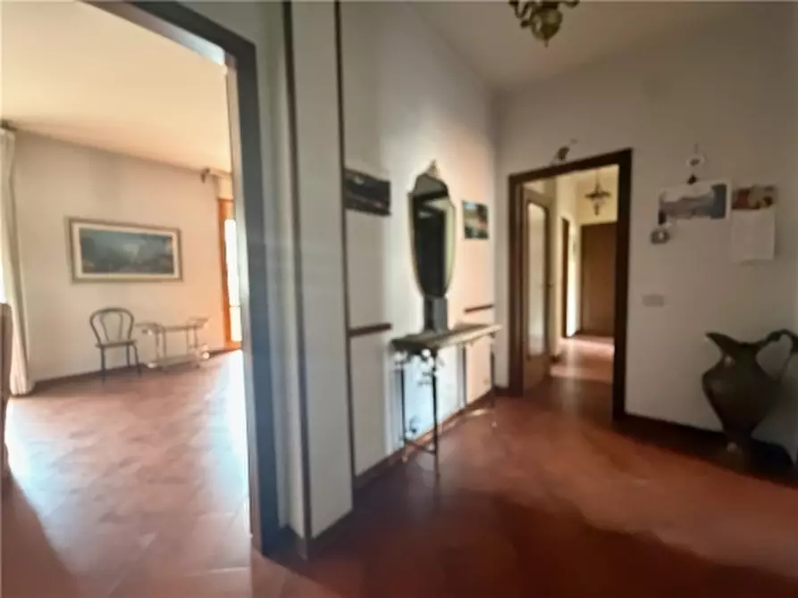 Immagine 32 di Appartamento in vendita  a Firenze
