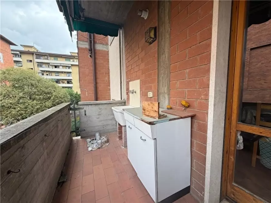 Immagine 36 di Appartamento in vendita  a Firenze