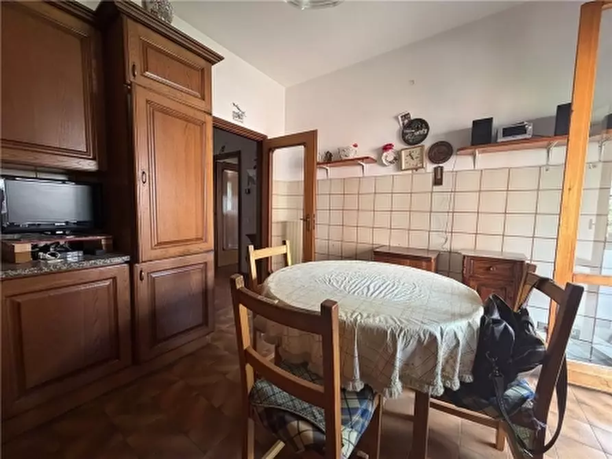 Immagine 41 di Appartamento in vendita  a Firenze