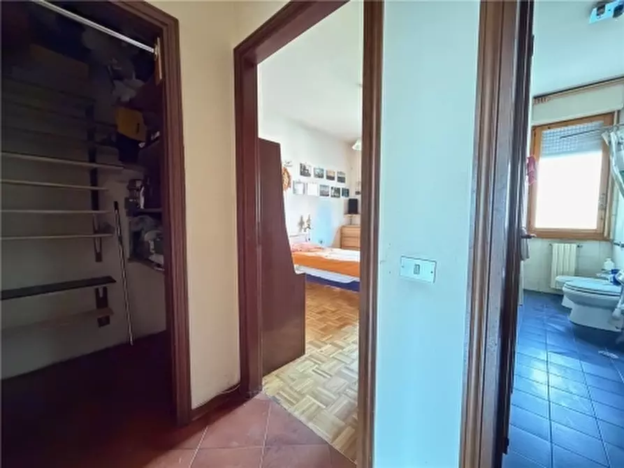 Immagine 43 di Appartamento in vendita  a Firenze