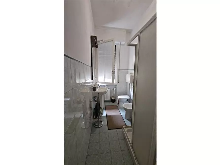 Immagine 17 di Appartamento in vendita  a Scandicci