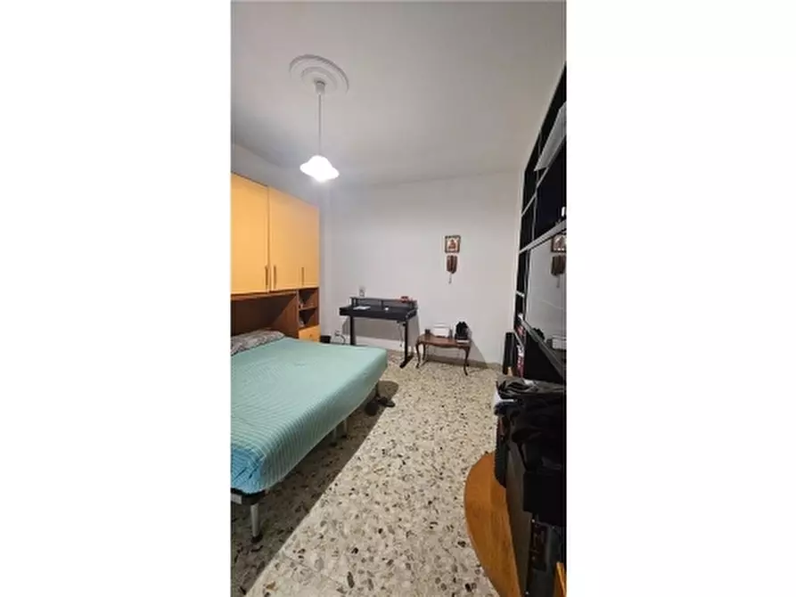 Immagine 27 di Appartamento in vendita  a Scandicci