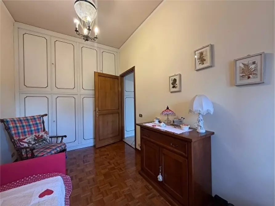 Immagine 34 di Appartamento in vendita  a Firenze