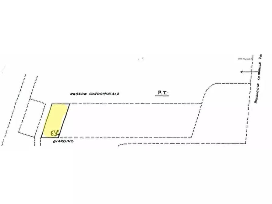Immagine 46 di Appartamento in vendita  a Firenze