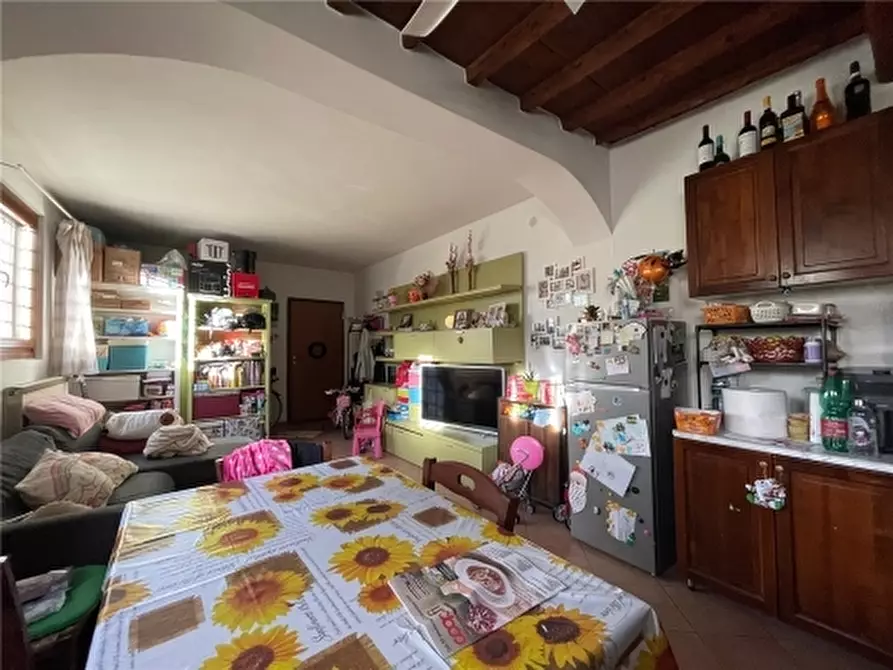 Immagine 2 di Appartamento in vendita  a Firenze