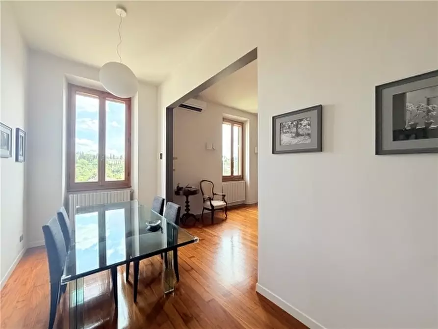 Immagine 18 di Appartamento in vendita  a Firenze
