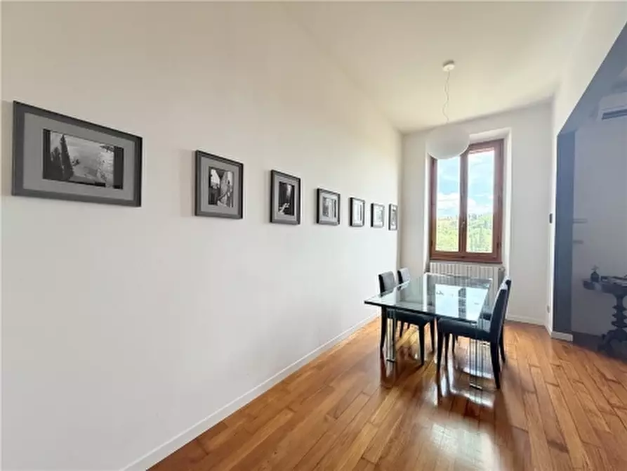 Immagine 19 di Appartamento in vendita  a Firenze