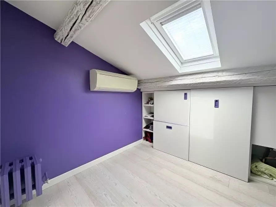 Immagine 27 di Appartamento in vendita  a Firenze
