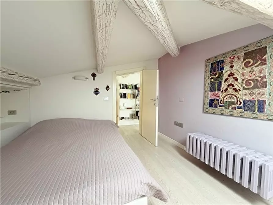 Immagine 38 di Appartamento in vendita  a Firenze