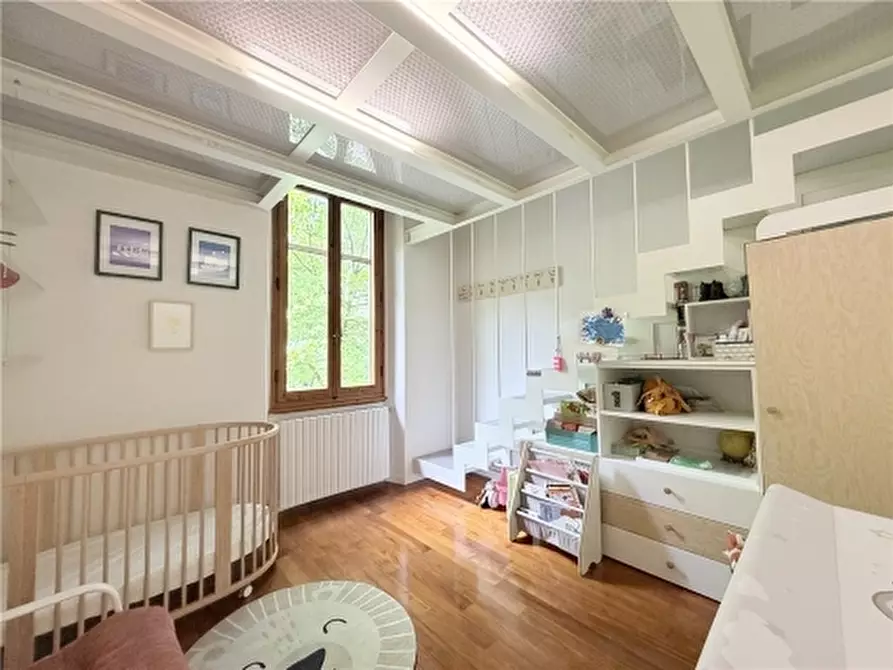 Immagine 47 di Appartamento in vendita  a Firenze