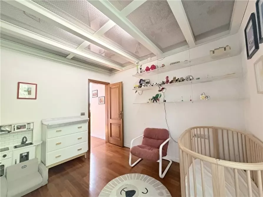 Immagine 49 di Appartamento in vendita  a Firenze