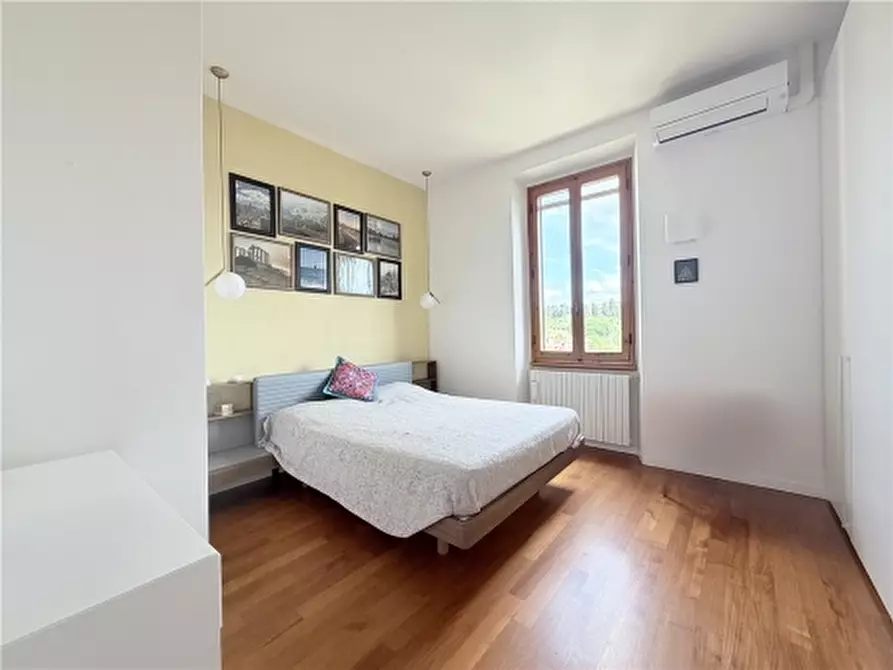 Immagine 59 di Appartamento in vendita  a Firenze