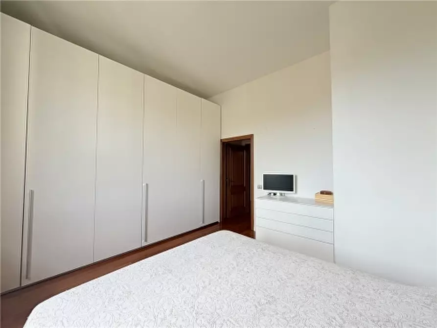 Immagine 61 di Appartamento in vendita  a Firenze