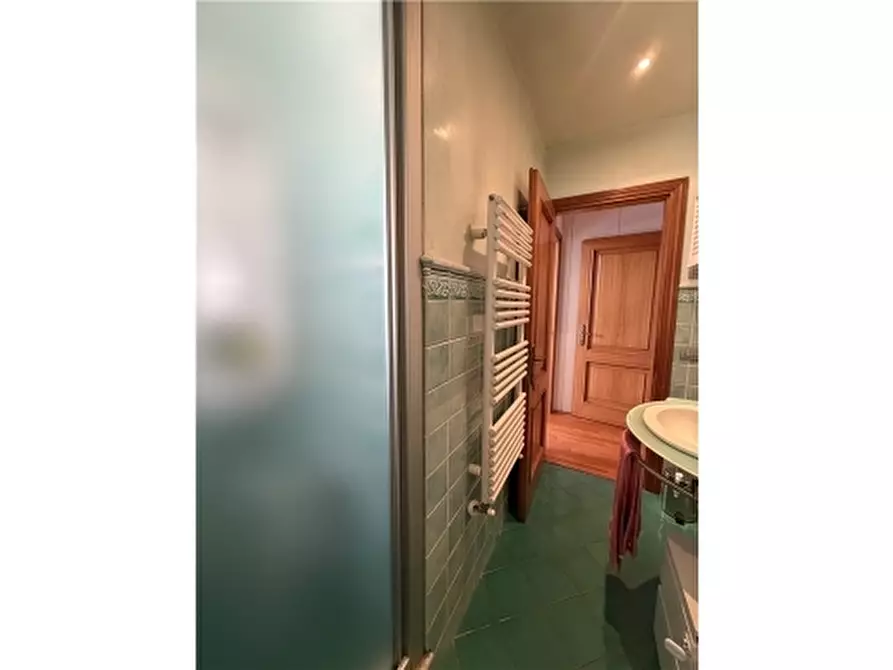 Immagine 64 di Appartamento in vendita  a Firenze