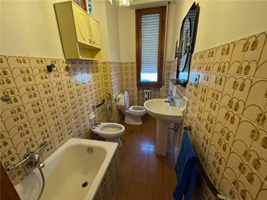 Immagine 7 di Appartamento in vendita  a Scandicci