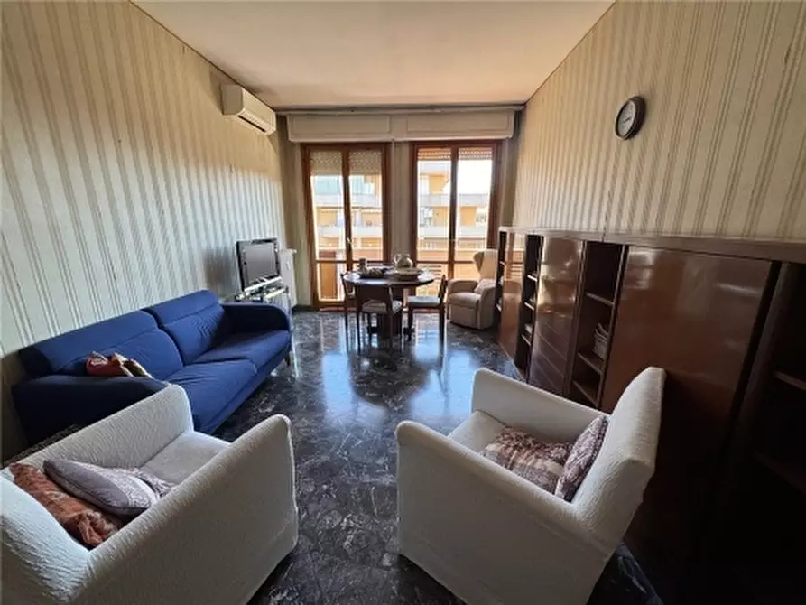 Immagine 11 di Appartamento in vendita  a Scandicci