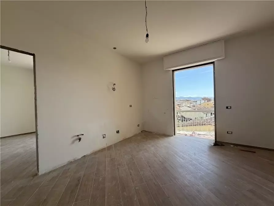Immagine 10 di Appartamento in vendita  a Firenze