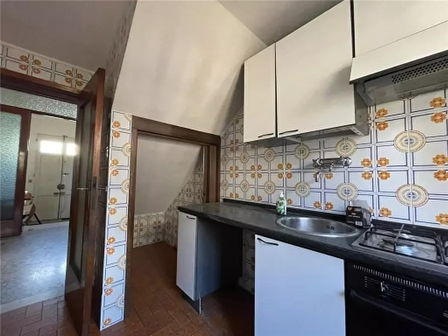 Immagine 16 di Villa in vendita  a Sesto Fiorentino