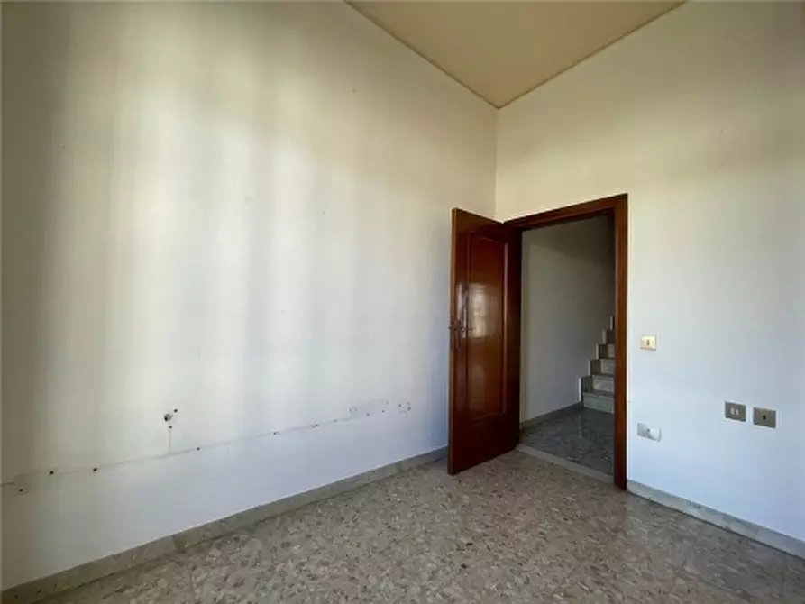 Immagine 19 di Villa in vendita  a Sesto Fiorentino