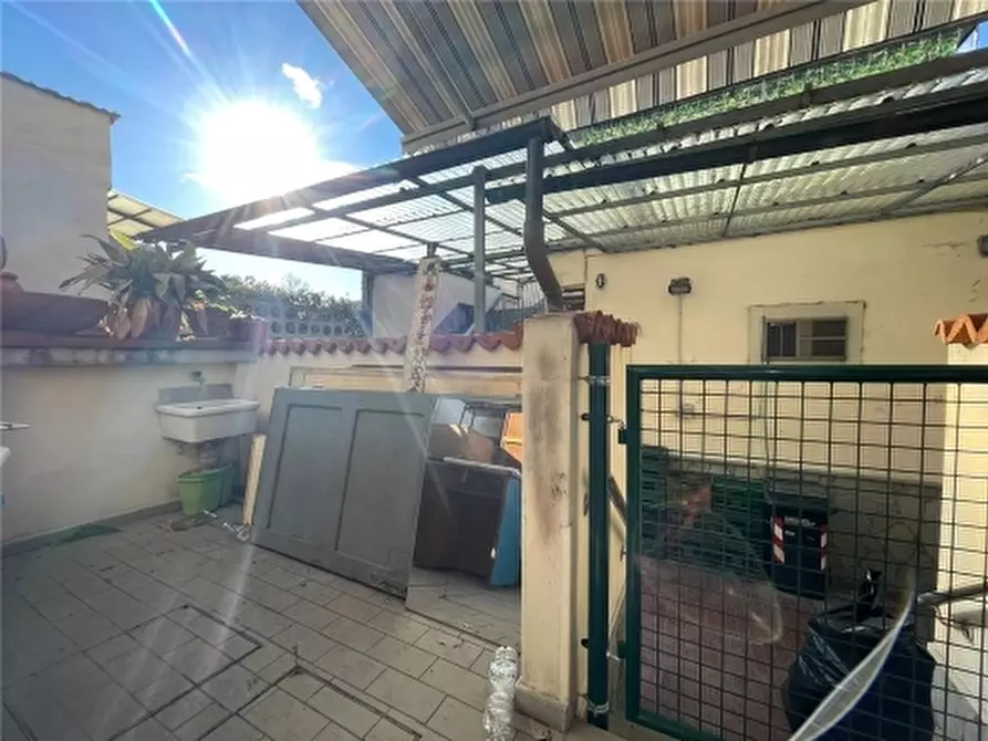 Immagine 21 di Villa in vendita  a Sesto Fiorentino