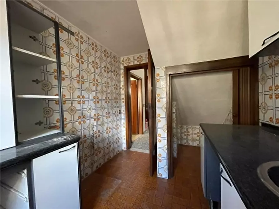 Immagine 26 di Villa in vendita  a Sesto Fiorentino