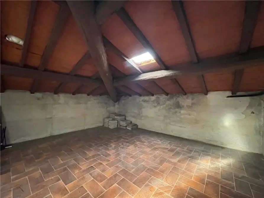 Immagine 37 di Villa in vendita  a Sesto Fiorentino