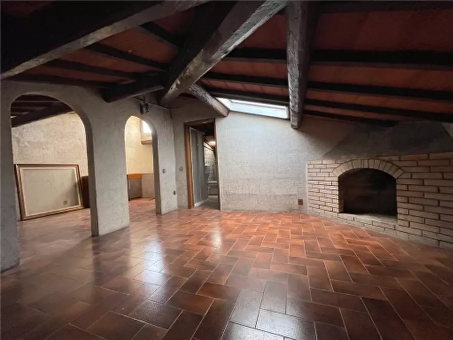 Immagine 44 di Villa in vendita  a Sesto Fiorentino