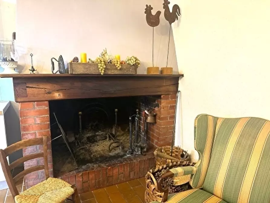 Immagine 5 di Villa in vendita  a Empoli