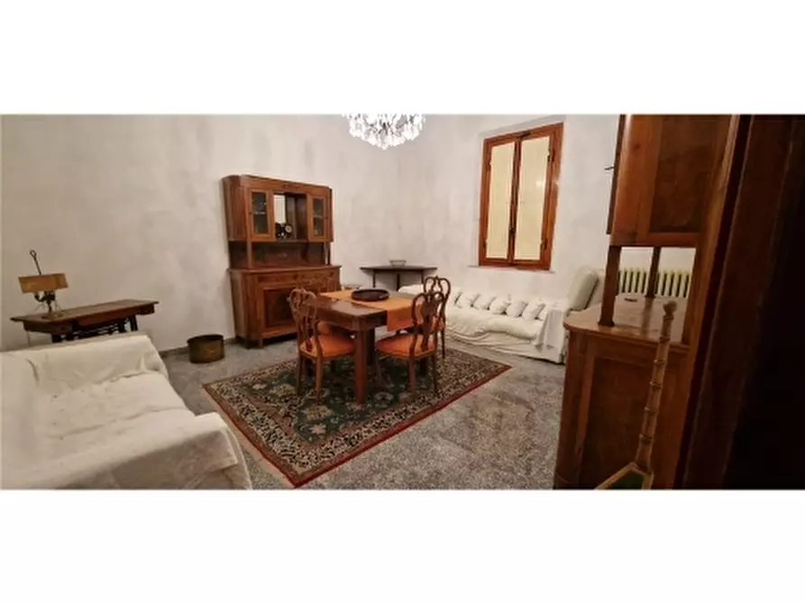 Immagine 11 di Villa in vendita  a Empoli