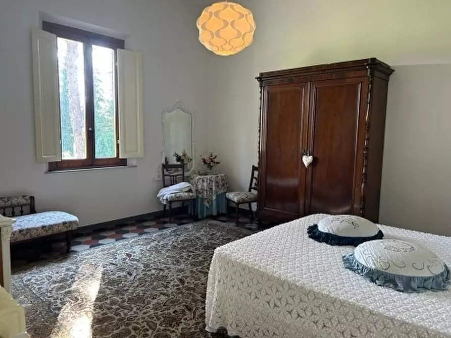 Immagine 27 di Villa in vendita  a Empoli