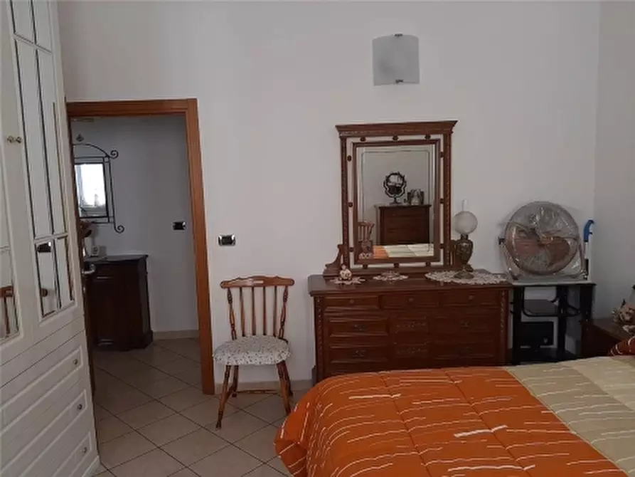 Immagine 11 di Villa in vendita  a Firenze