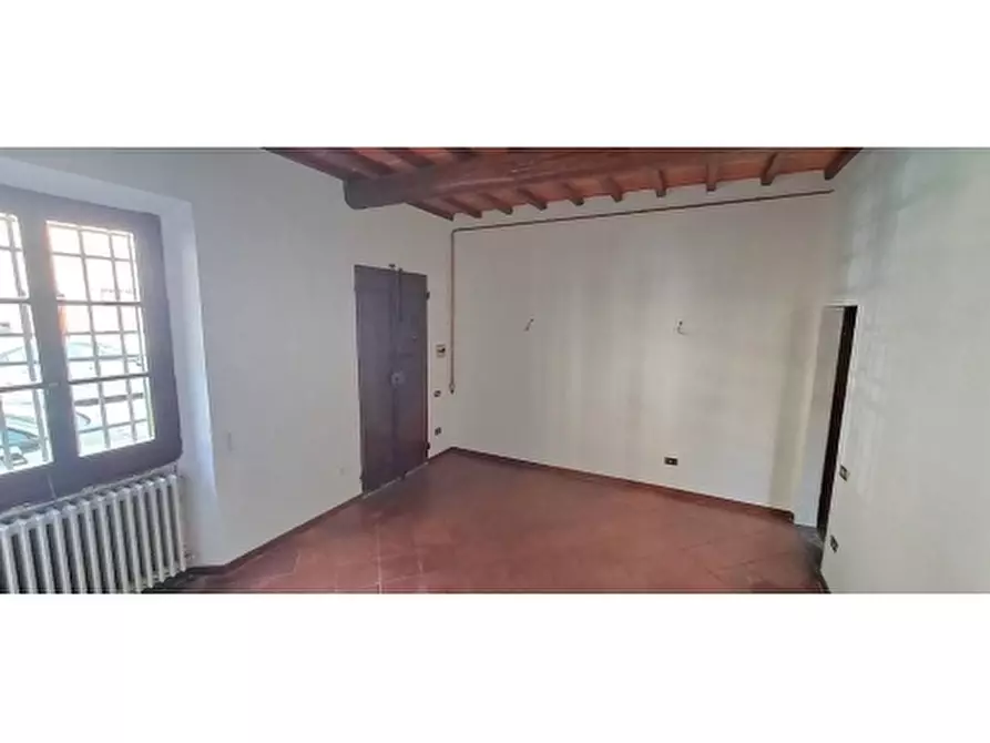Immagine 24 di Villa in vendita  a Firenze
