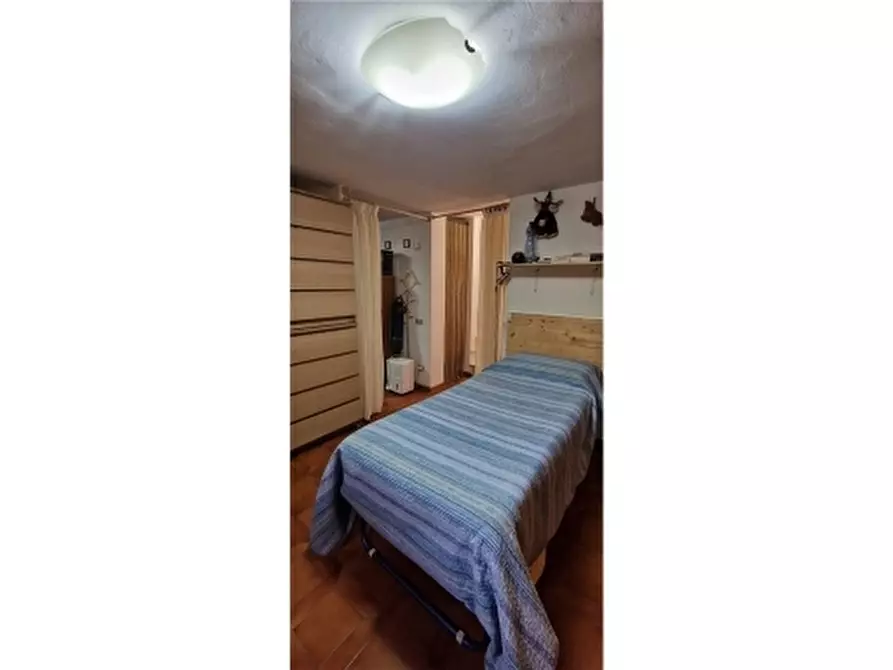 Immagine 31 di Villa in vendita  a Rosignano Marittimo