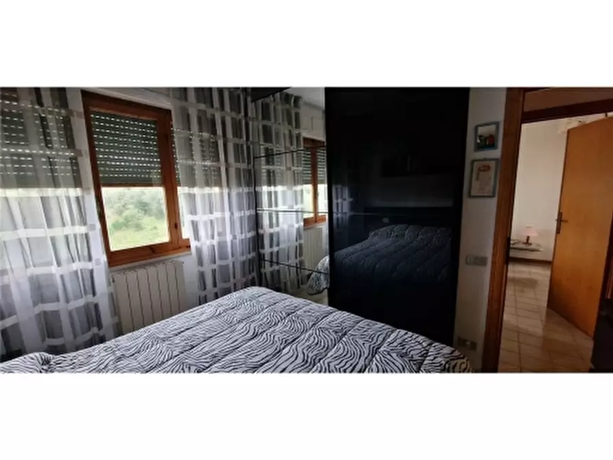 Immagine 38 di Villa in vendita  a Rosignano Marittimo