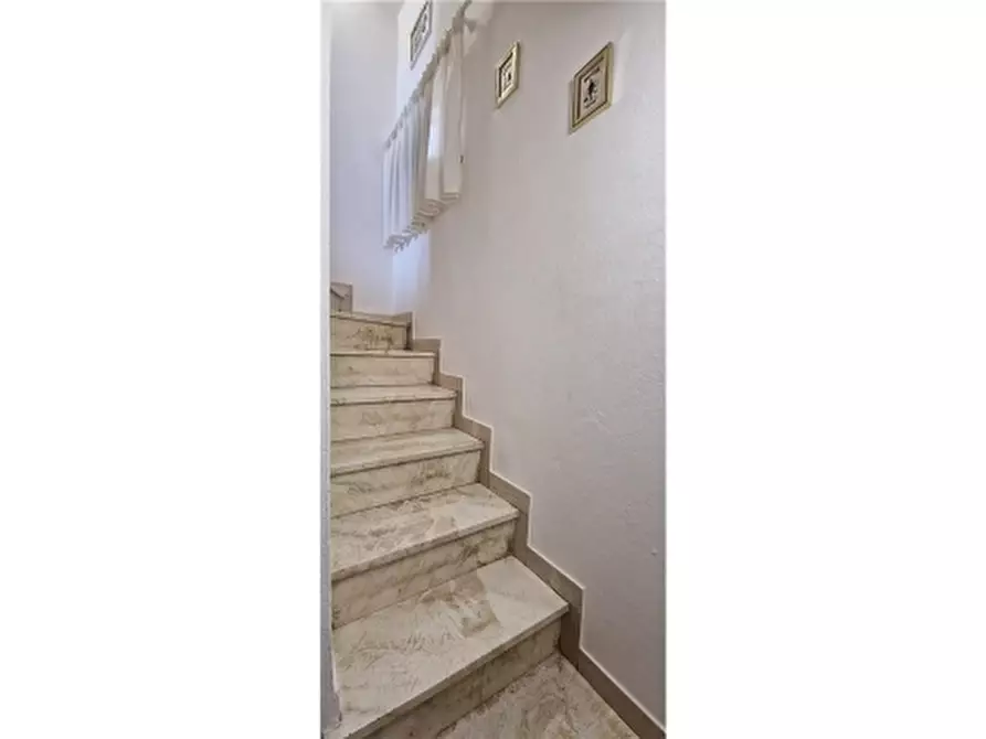 Immagine 88 di Villa in vendita  a Rosignano Marittimo