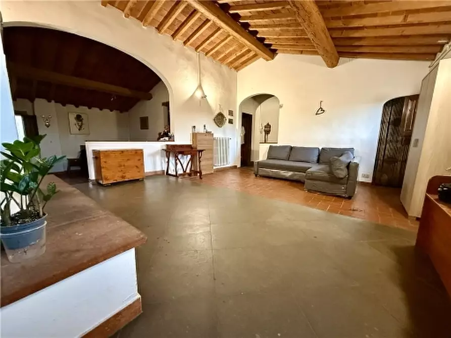 Immagine 4 di Rustico / casale in vendita  a Firenze