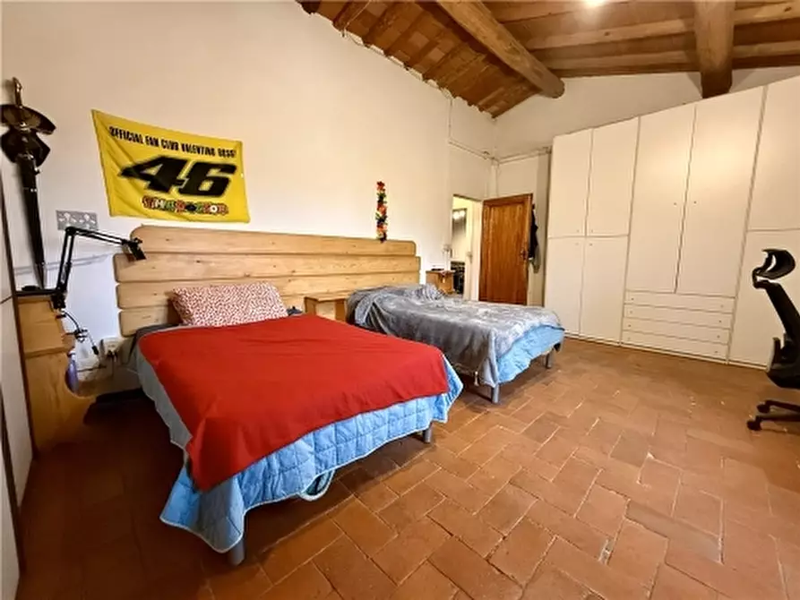 Immagine 13 di Rustico / casale in vendita  a Firenze