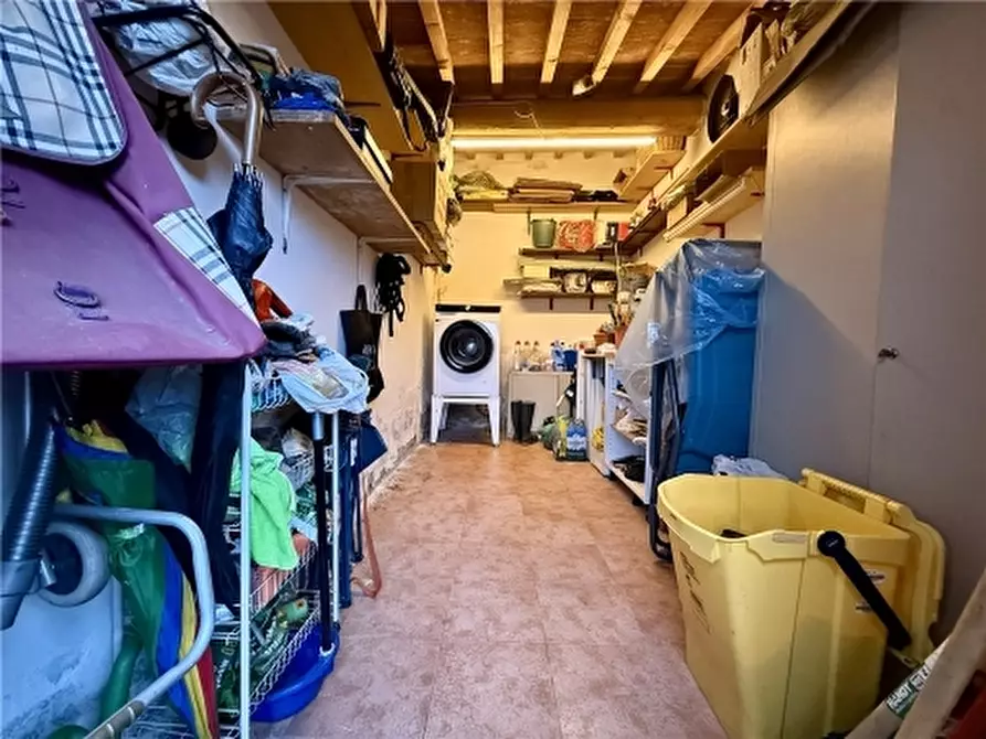 Immagine 33 di Rustico / casale in vendita  a Firenze