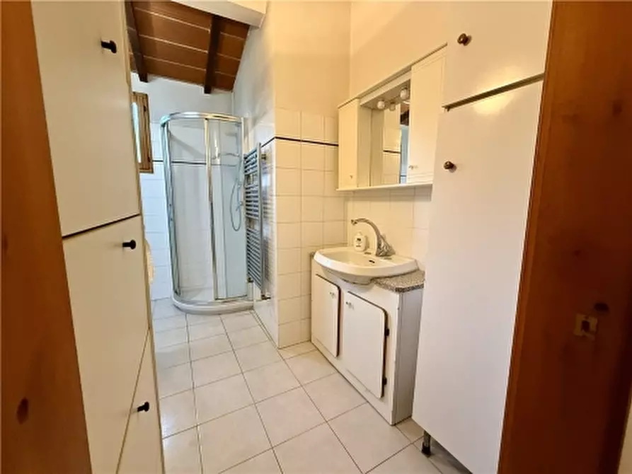 Immagine 44 di Rustico / casale in vendita  a Firenze