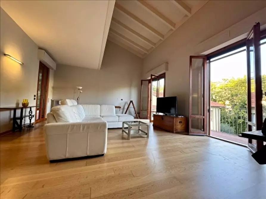 Immagine 2 di Appartamento in affitto  a Firenze